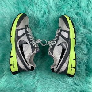 Nike Dual Fusion Men’s running Sneaker